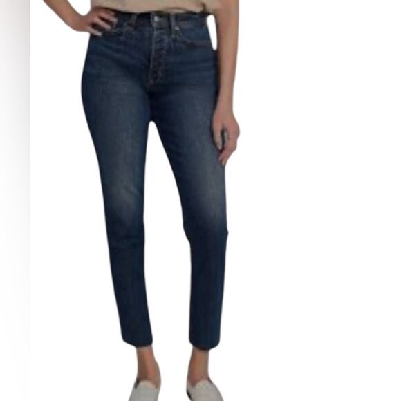 Old Navy High-Waisted Secret-Smooth Pockets O.G. Straight Raw Hem Jeans Size 16 - Picture 1 of 12